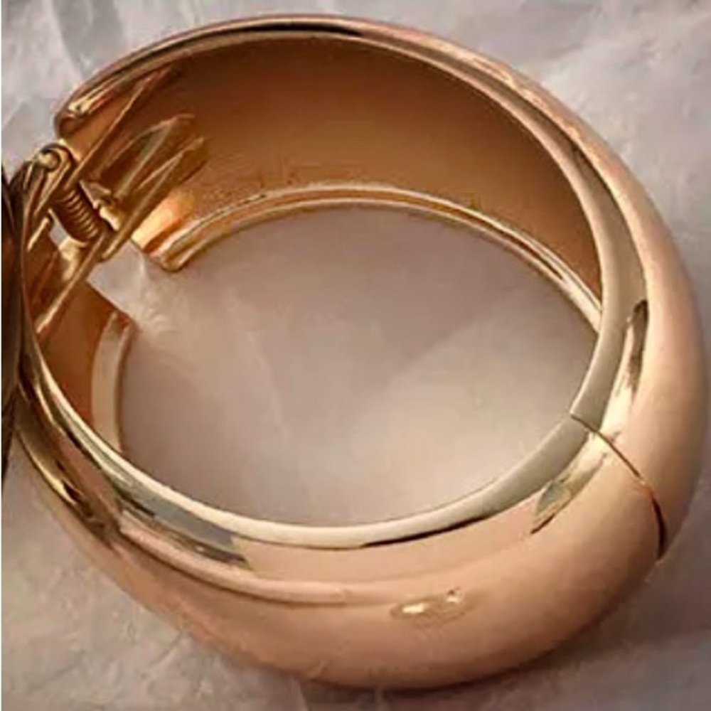 NEW Gold-tone Hinged Dome Cuff Bracelet - Picture 6 of 16